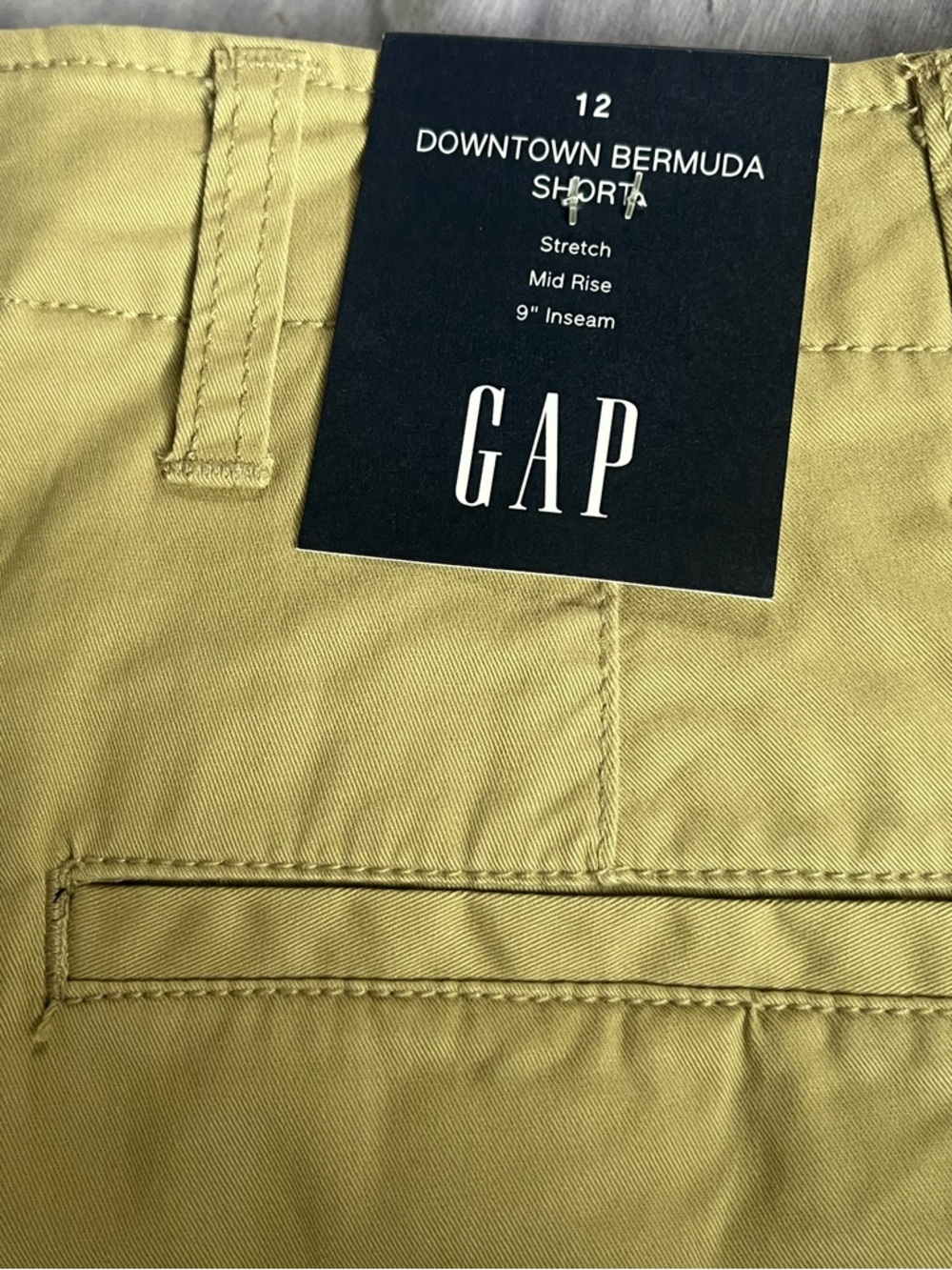 NWT Women’s GAP Khaki Bermuda Shorts